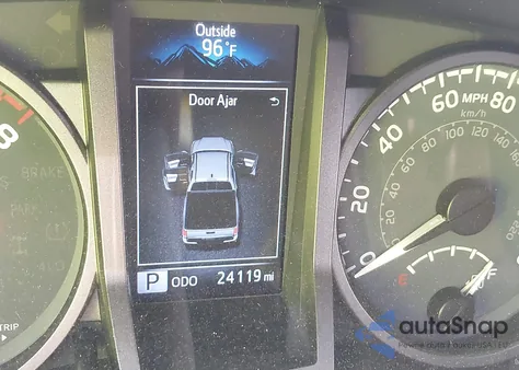 2021 Toyota Tacoma Trd Off-Road z USA, uszkodzony, nr VIN 3TMCZ5AN2MM425121